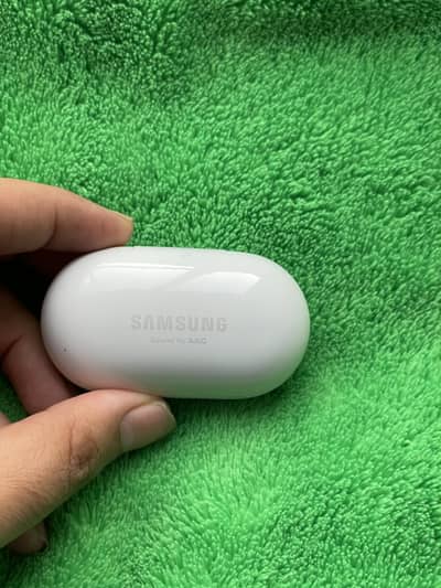 Samsung buds plus