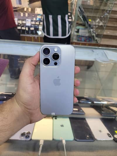 iphone 15 pro jv 256gb