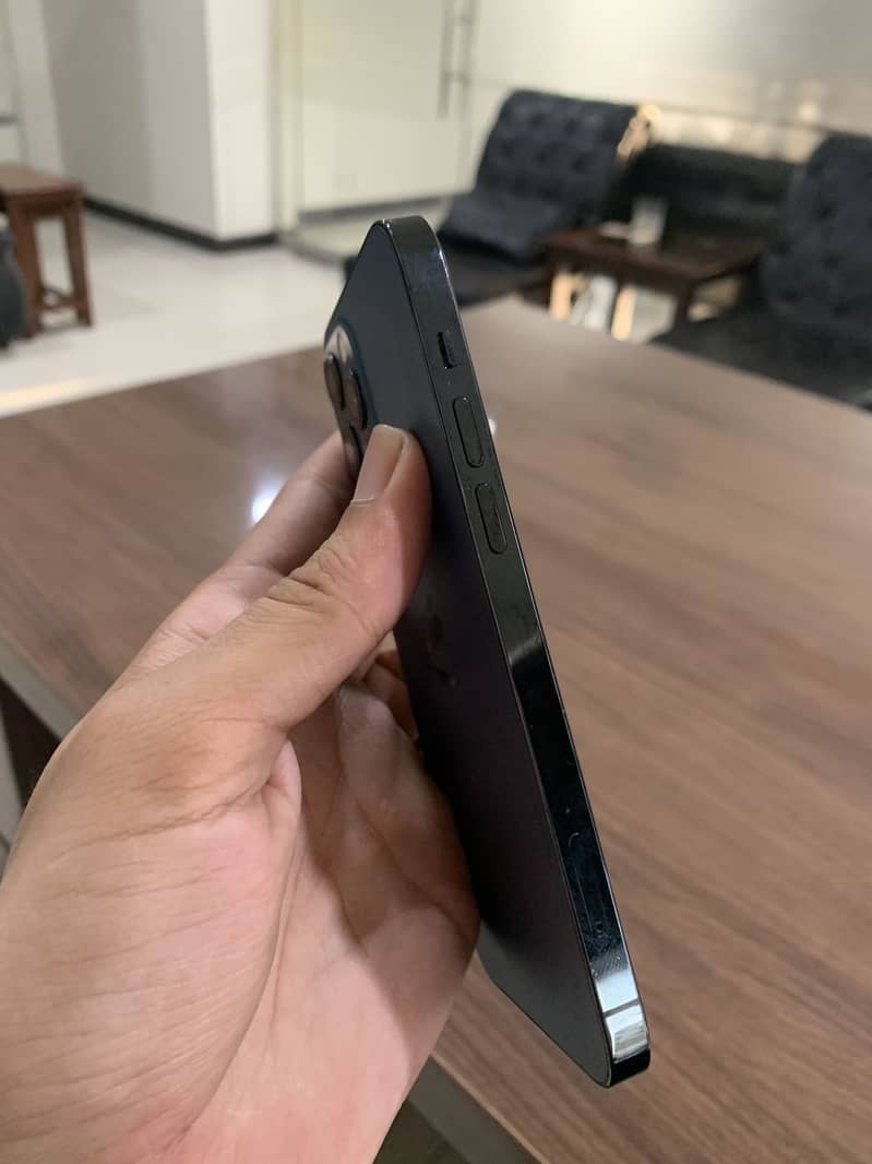 Apple iPhone 12 Pro 5