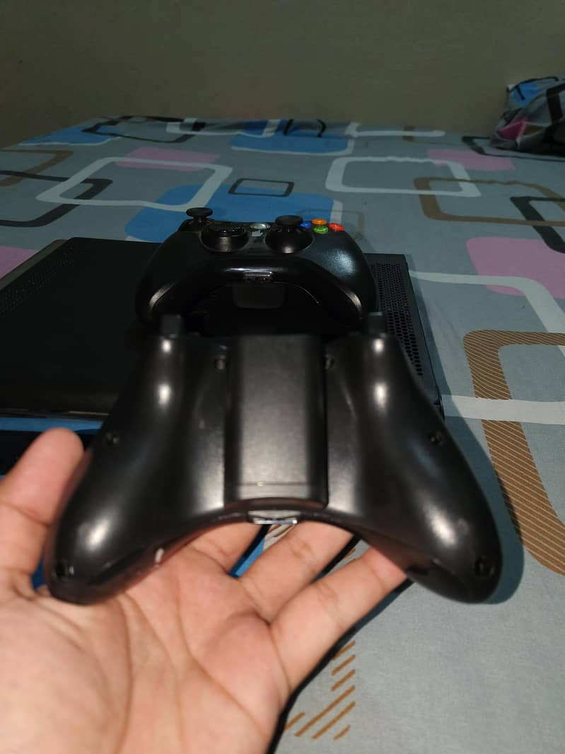 Xbox 360 Console with Controller & Games | Excellent Condition 9