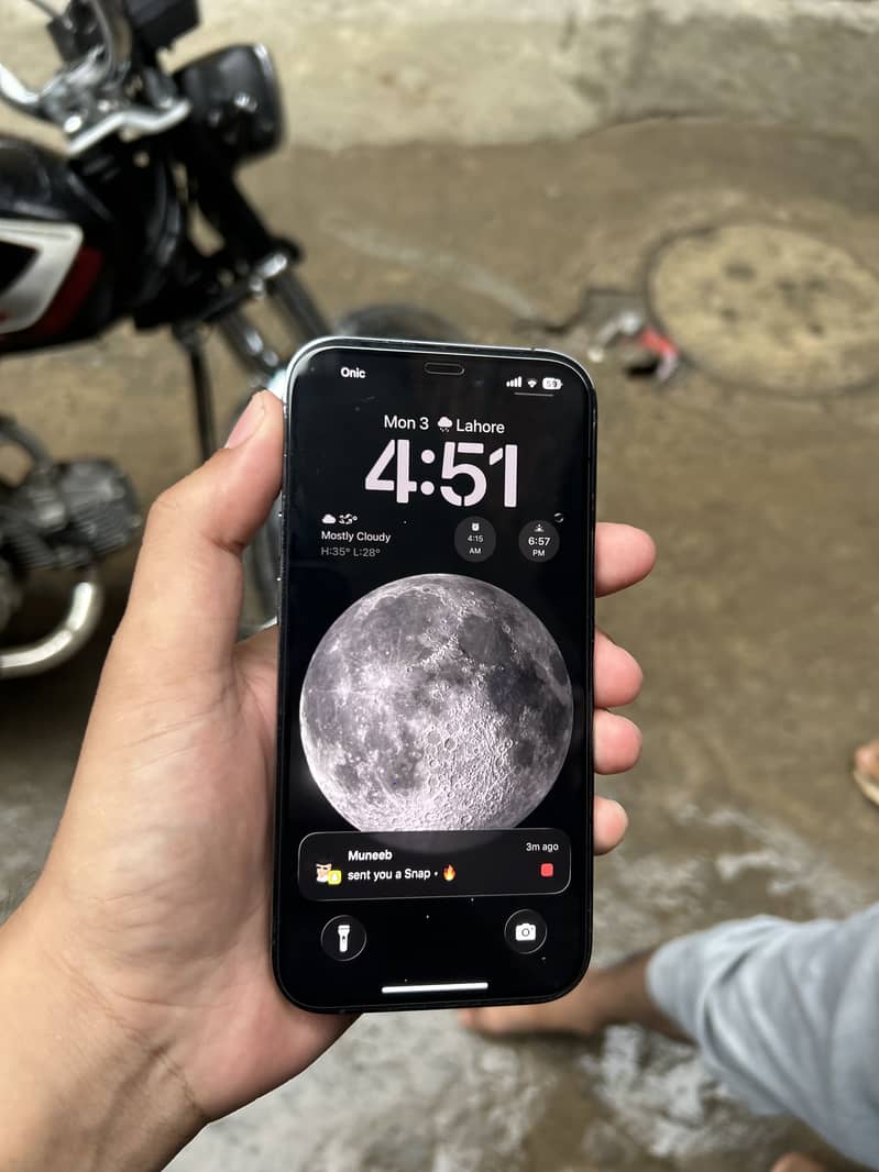 Apple iPhone 14 Pro 2
