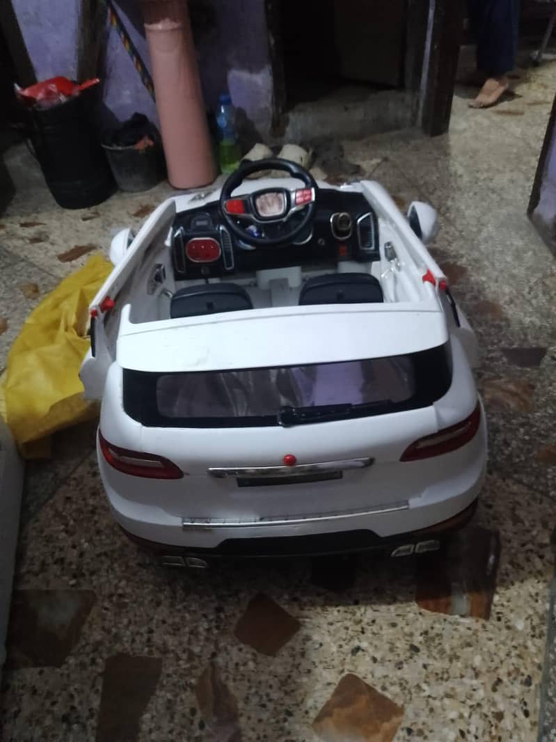 Battery Car 2