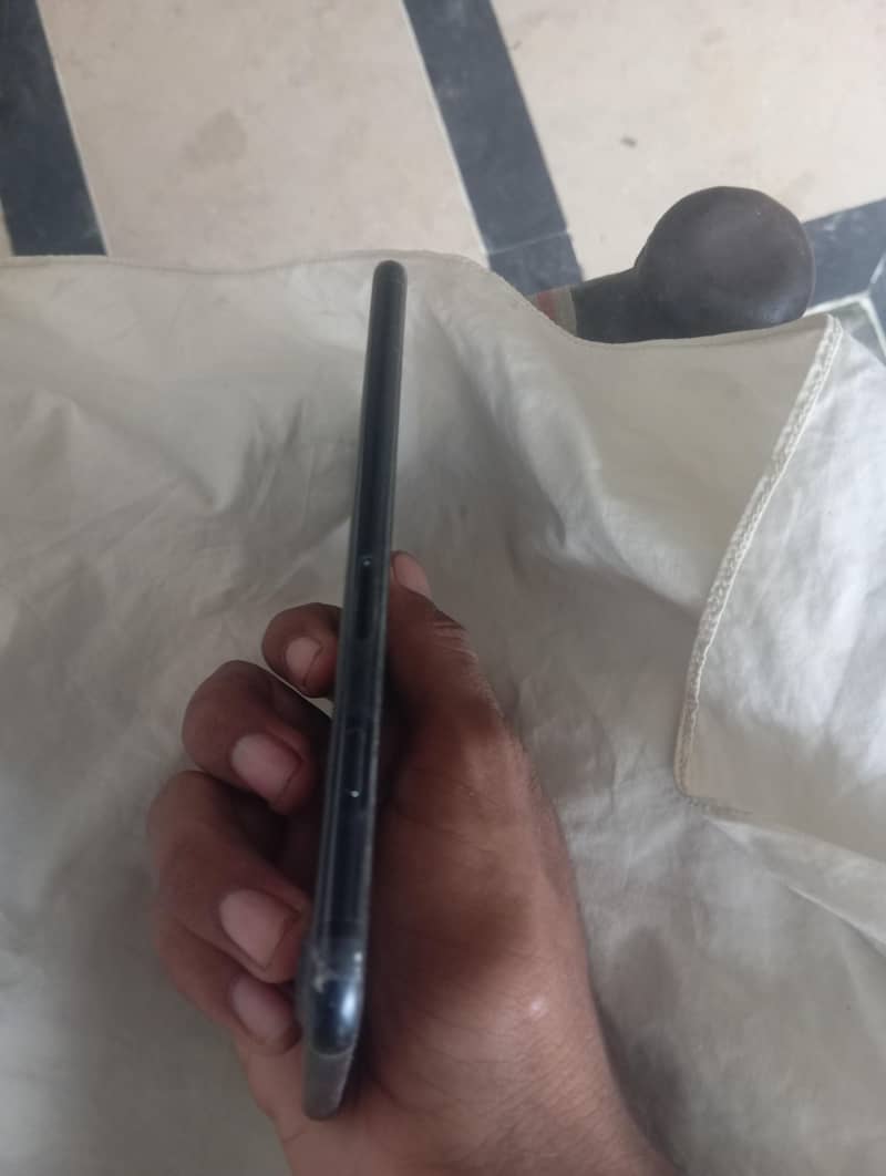 Apple iPhone 7 Plus 2