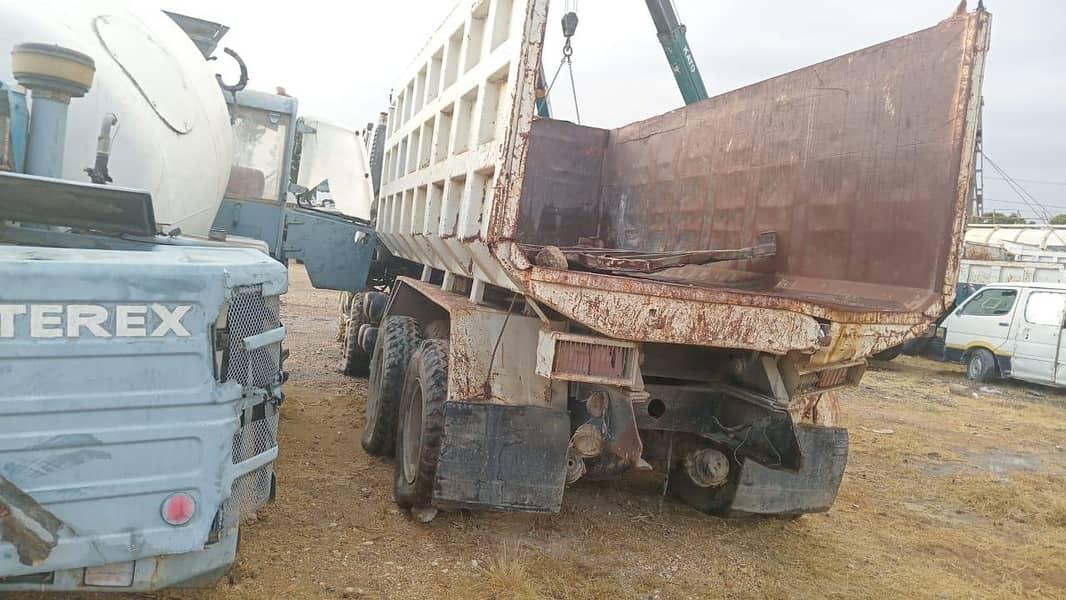 DAEWOO DUMPER 2007 Model 2