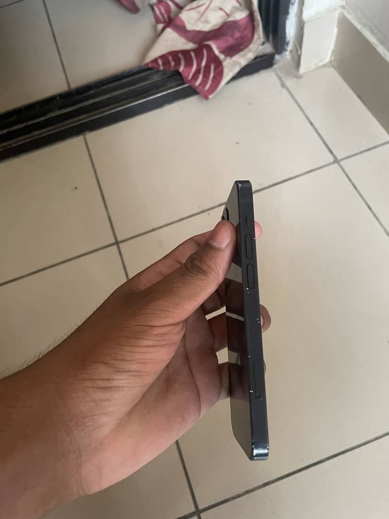 Iphone 12 mini 4