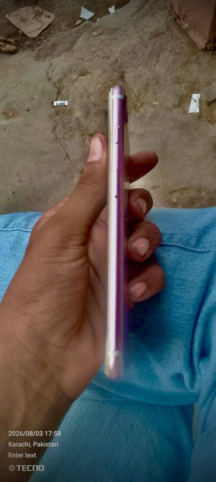 Apple iPhone 7 Plus 3