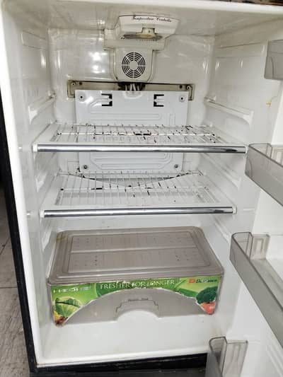 Dawlance Refrigerator medium size