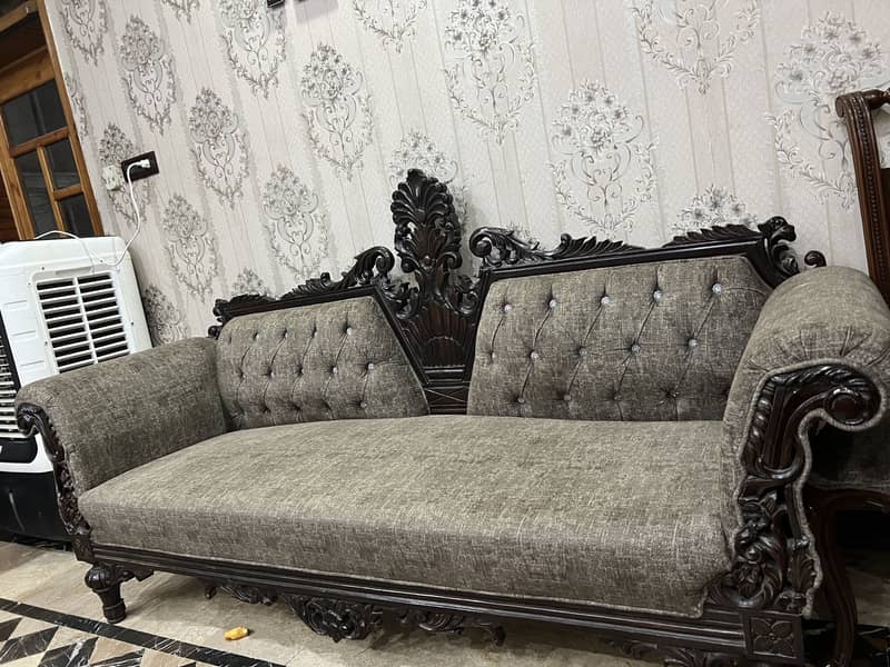 Chinioti sofa 2