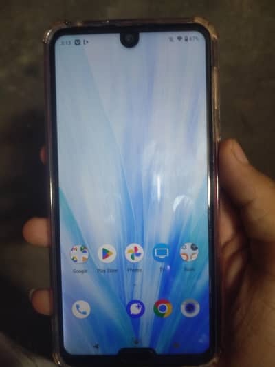 Sharp Aquos R3
