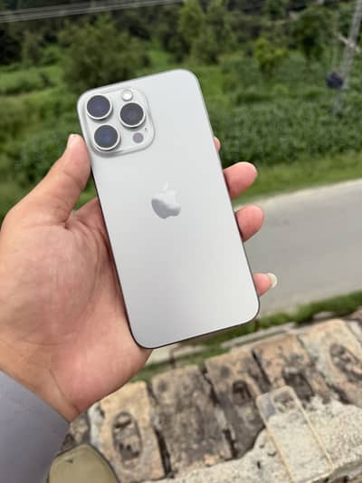 Apple iPhone 15 Pro Max