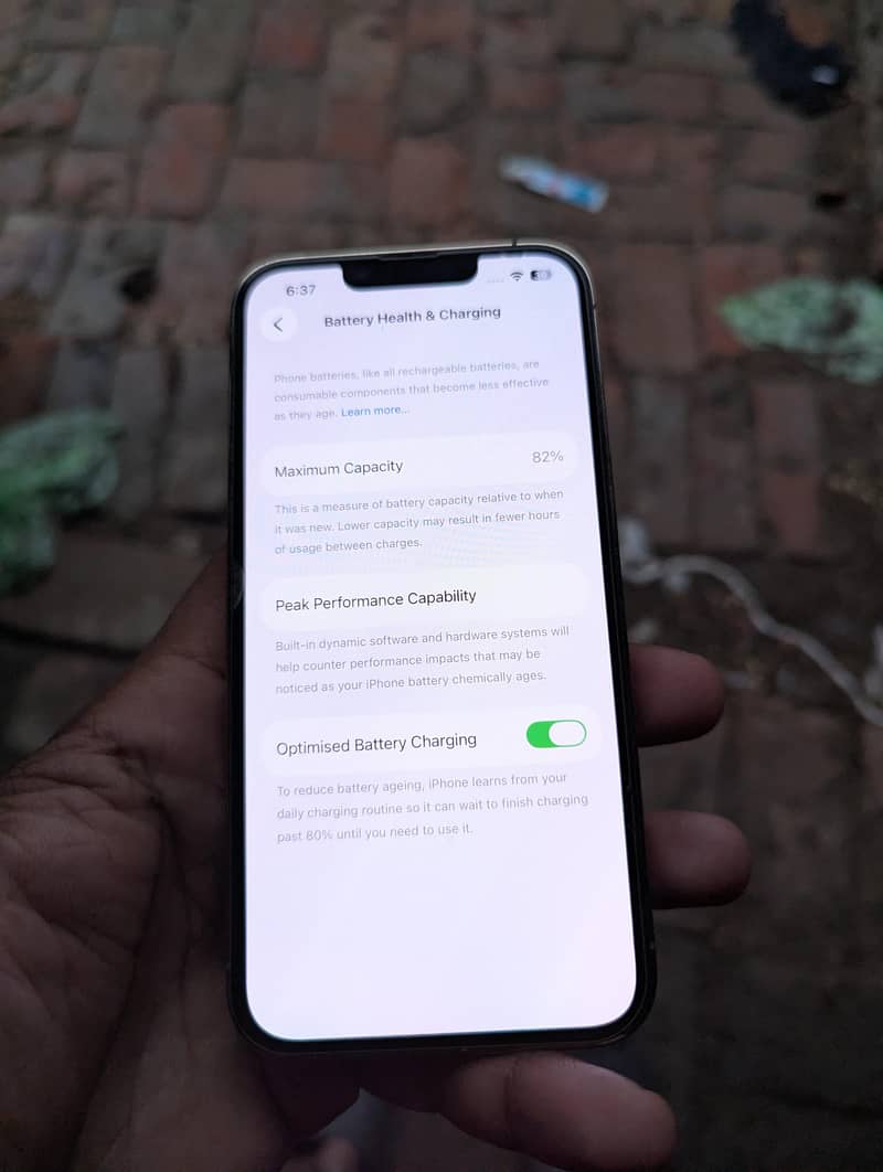 Apple iPhone 13 Pro 2