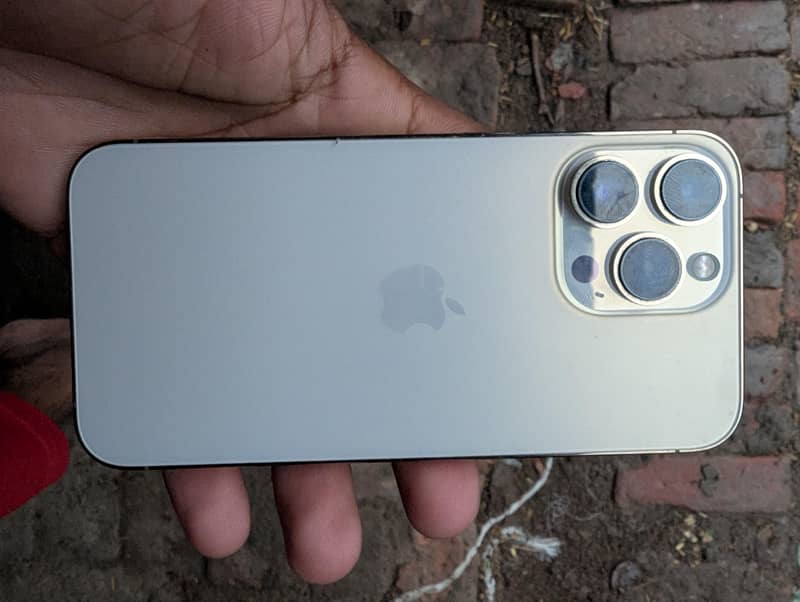 Apple iPhone 13 Pro 7