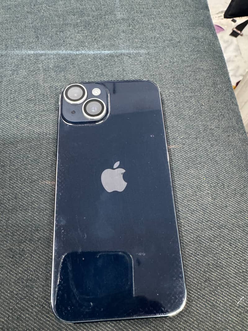 Apple iPhone 14 4