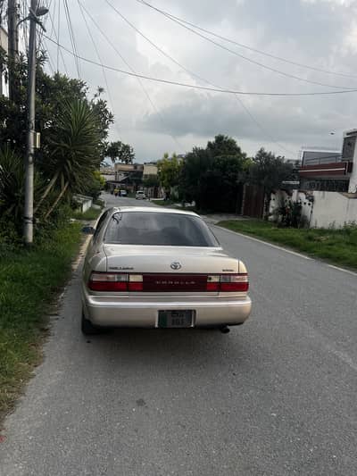 Toyota Corolla XE 1998