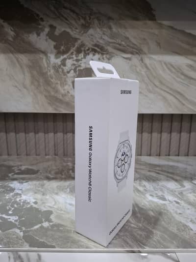 Samsung Watch 8 Classic 46mm Box Pack