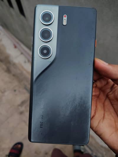 Tecno CAMON 40 Pro
