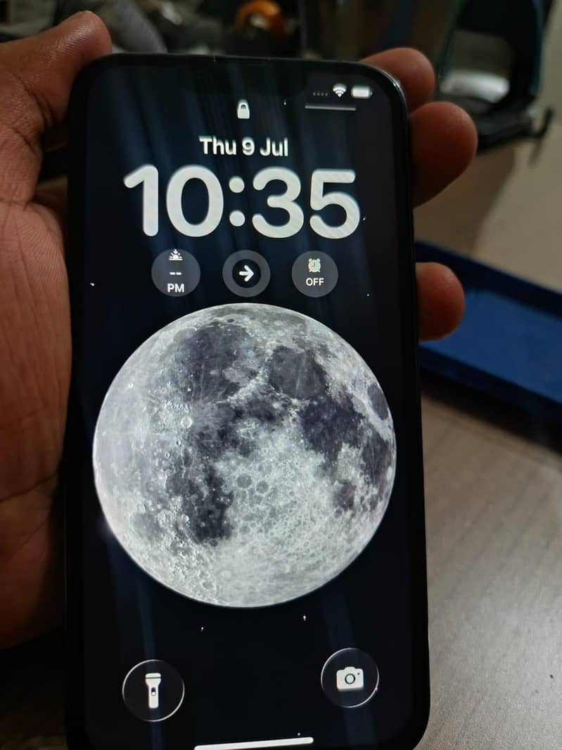 Apple iPhone 13 Pro 1