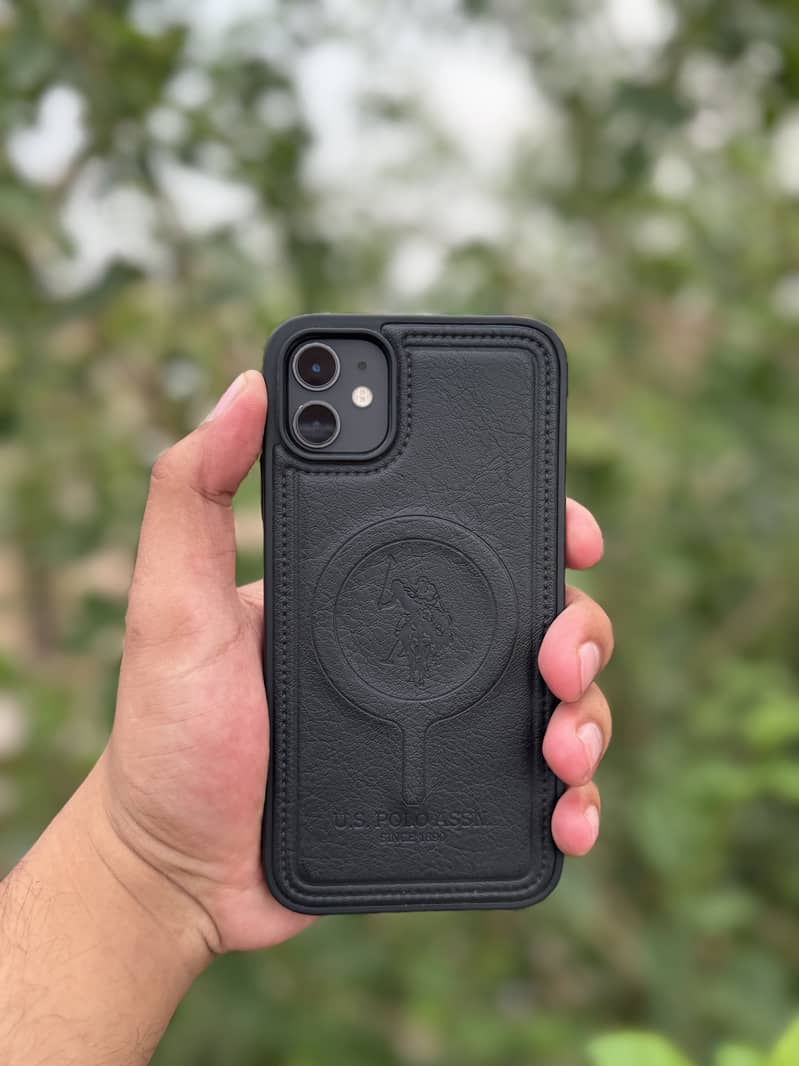 Apple iPhone 11 0