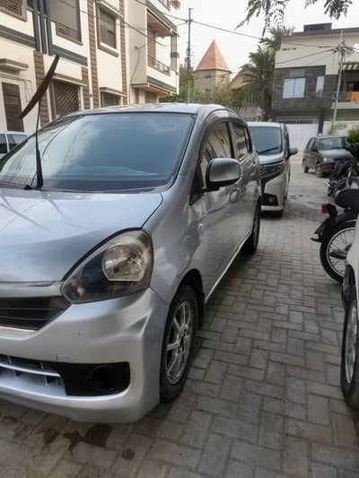 Daihatsu Mira 2017