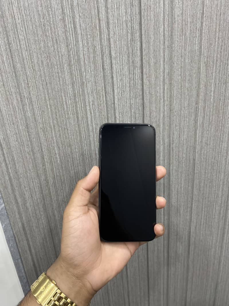 Apple iPhone X 3