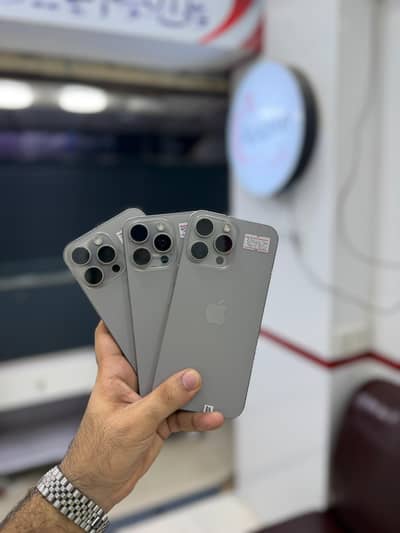 Apple iPhone 15 Pro Max 256 gb natural titanium
