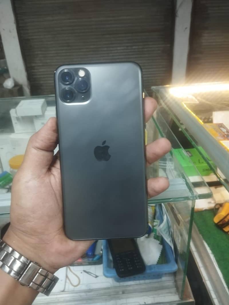 Apple iPhone 11 1