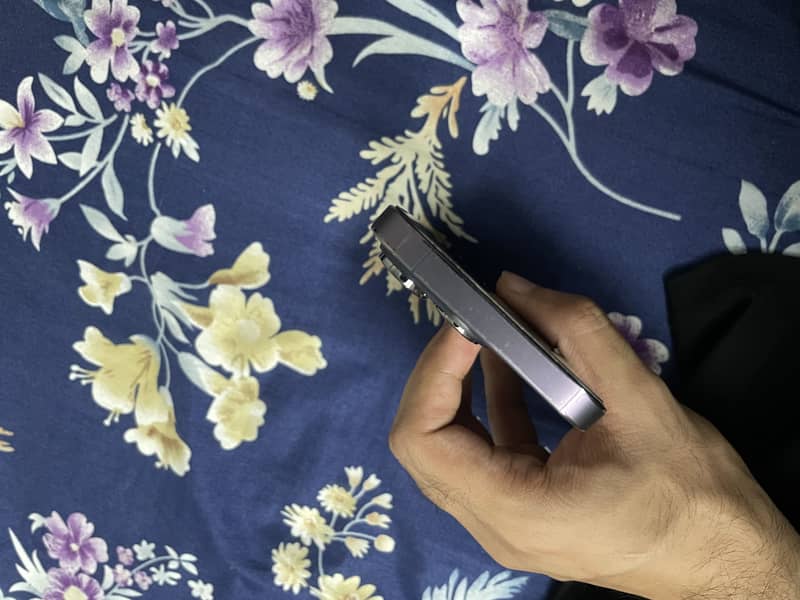 Apple iPhone 14 Pro 6