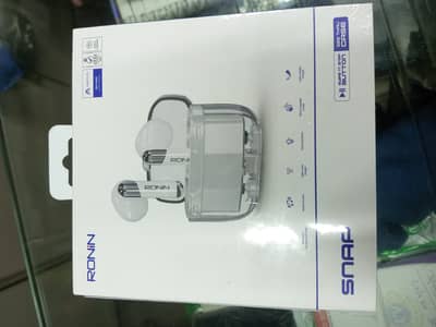 Ronin earphone