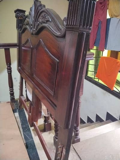 Queen Bed with Mattress in good condition