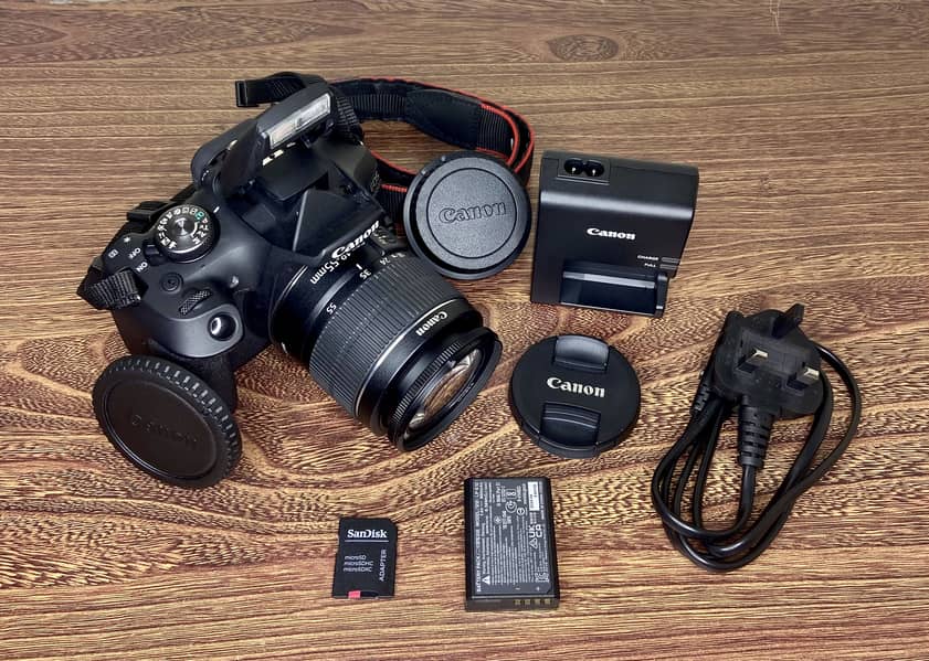 Canon EOS 2000D 2