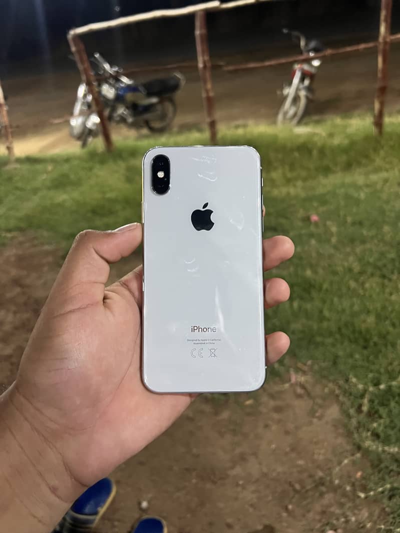 Apple iPhone X 0