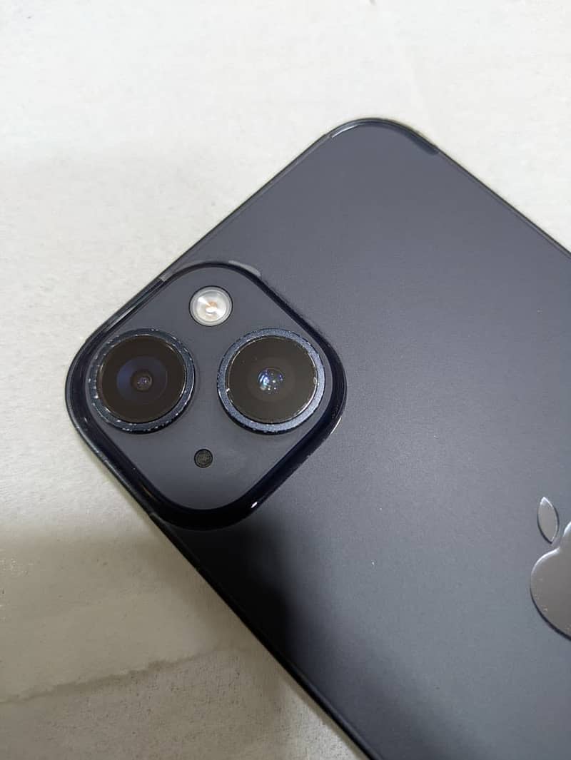 Apple iPhone 14 3