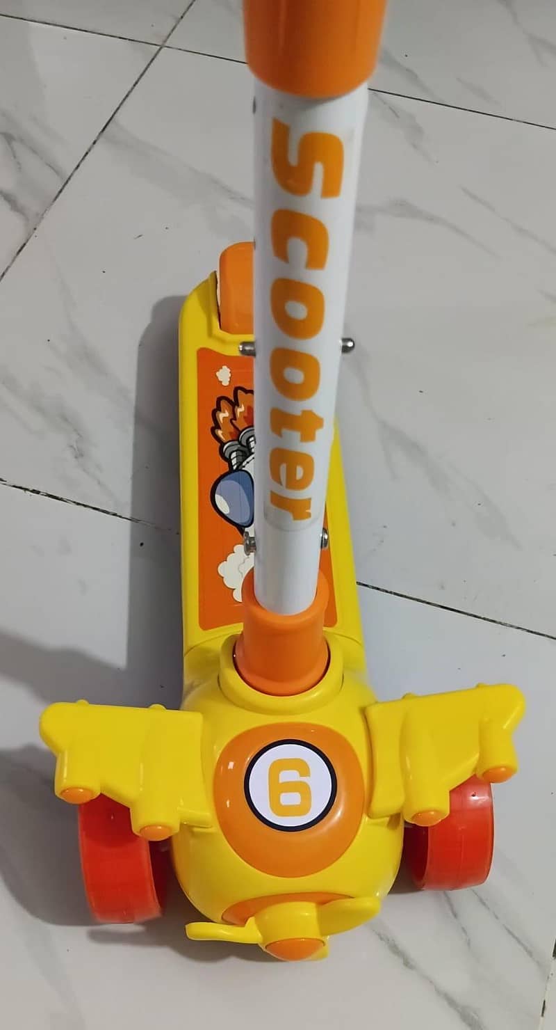 Scooty 7