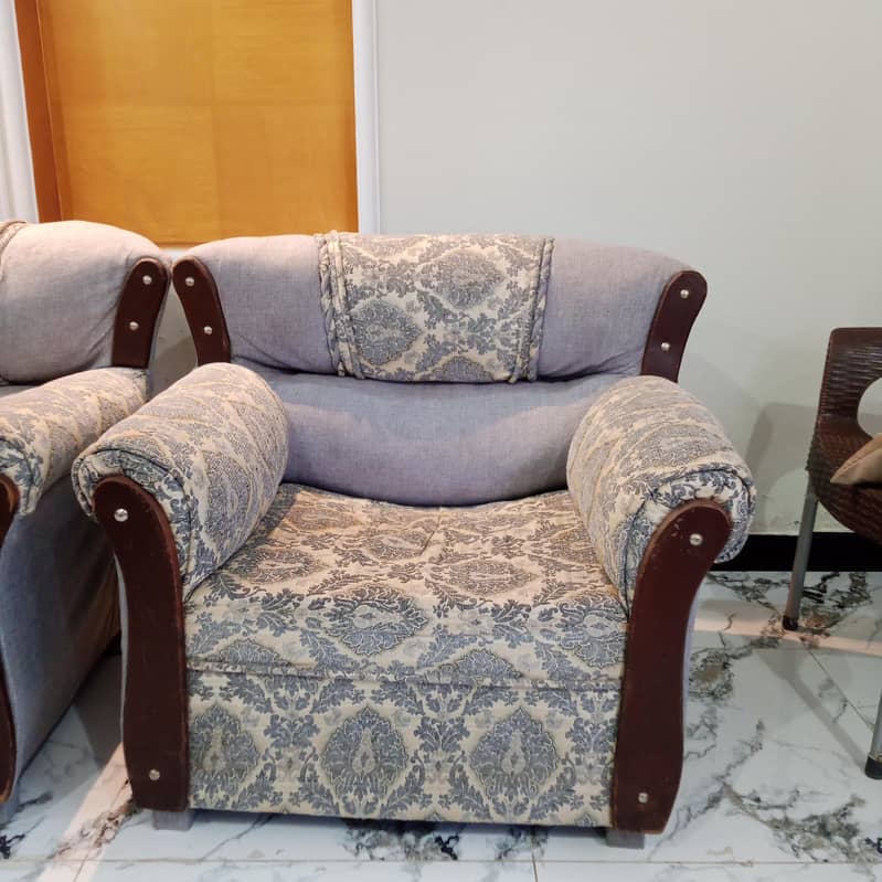 5 seater 4