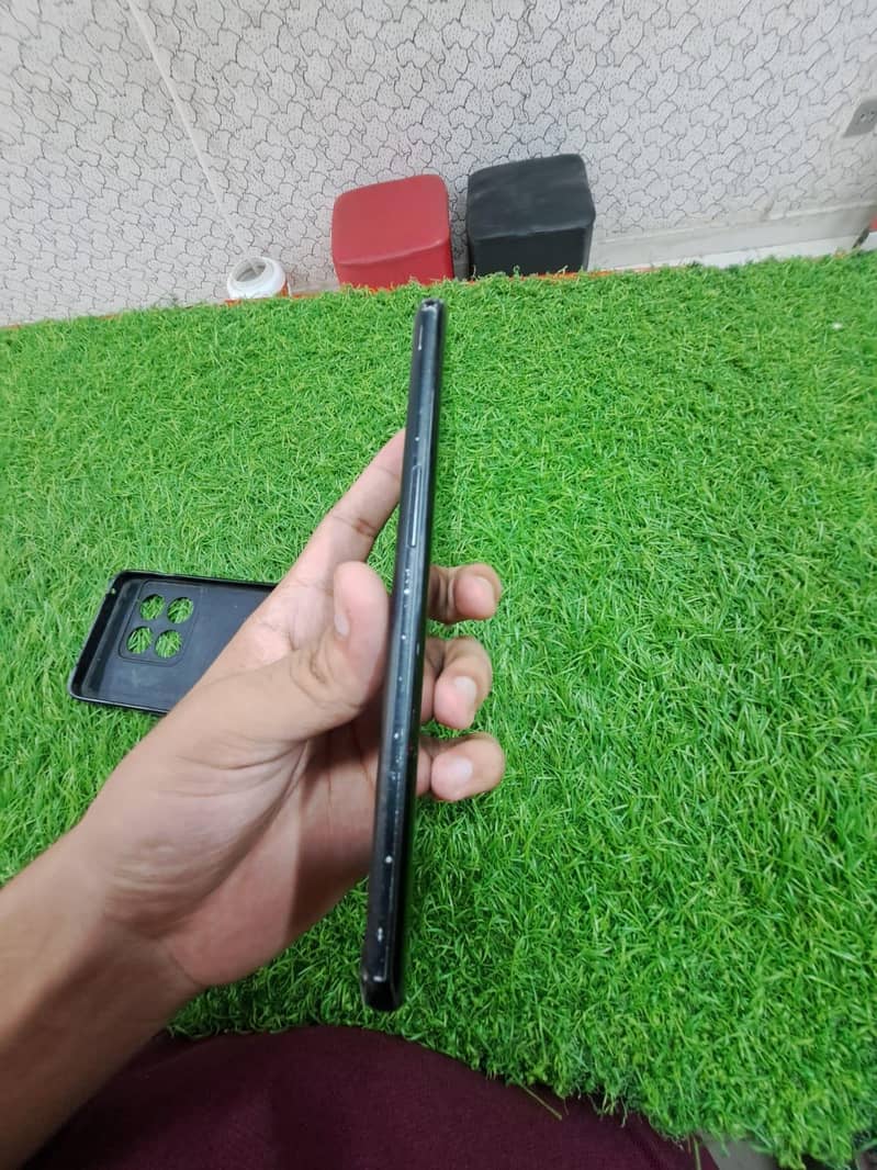 One Plus 10 Pro 1