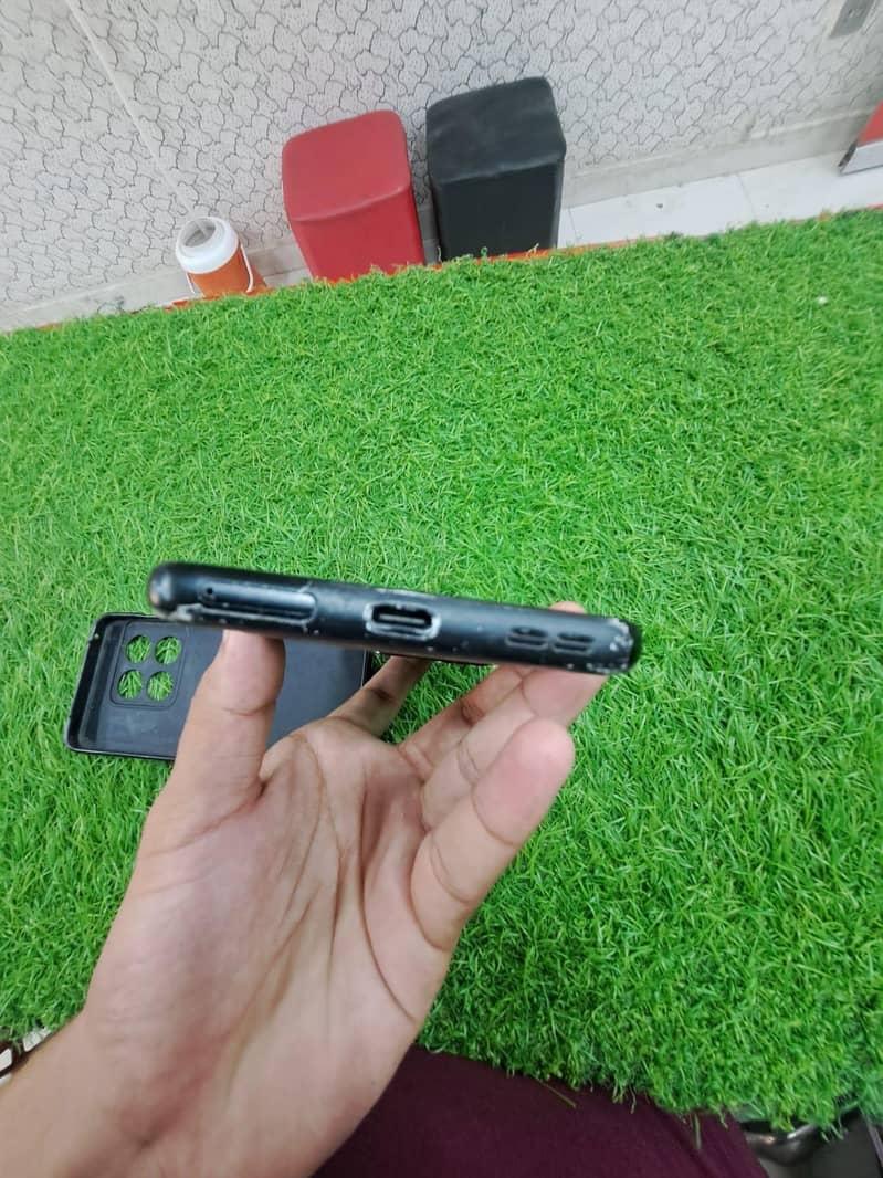 One Plus 10 Pro 4