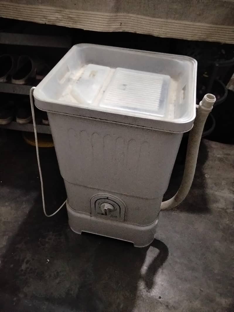 small washing machine 8
