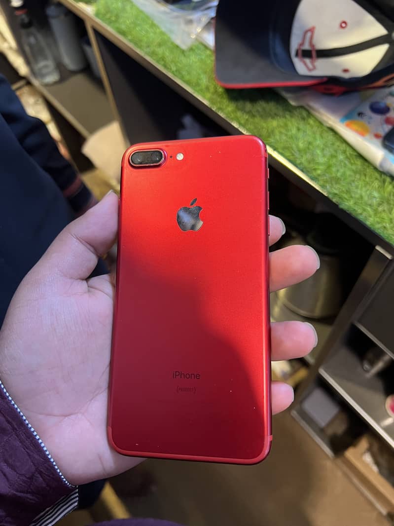 Apple iPhone 7 Plus 1
