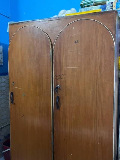 almaari for sale