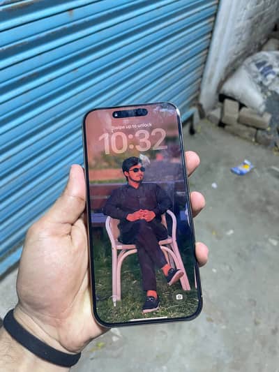 Apple iPhone 16 Pro Max