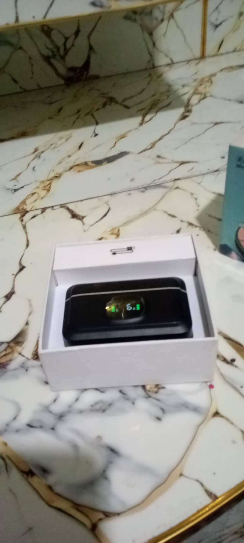 Wireless microphone  1