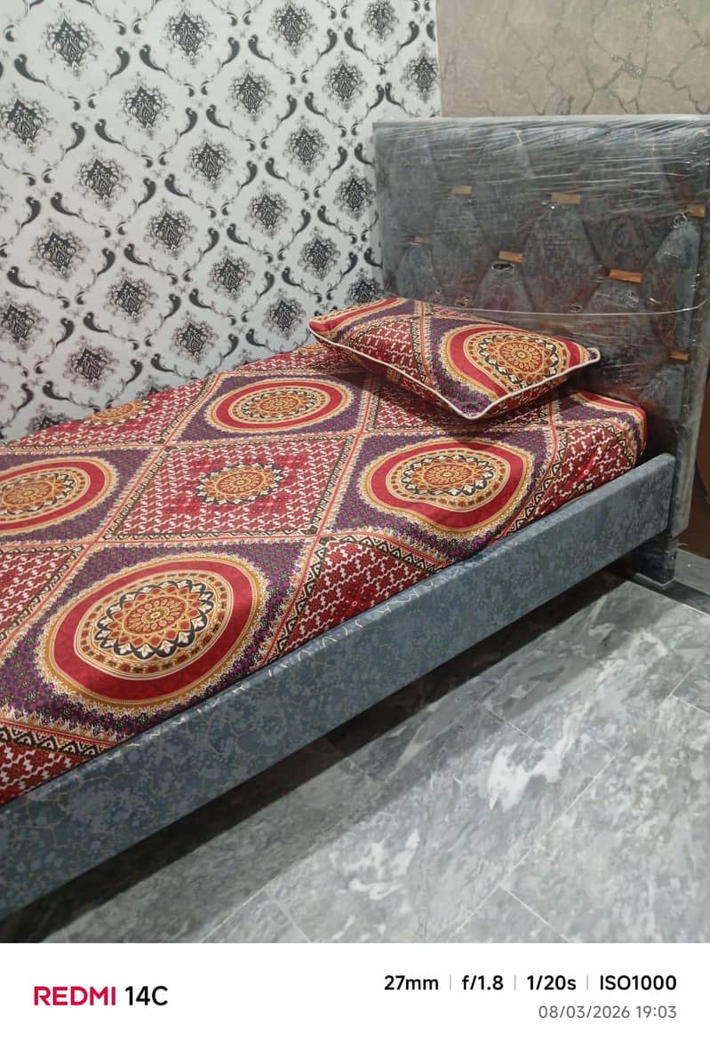 single bed 4