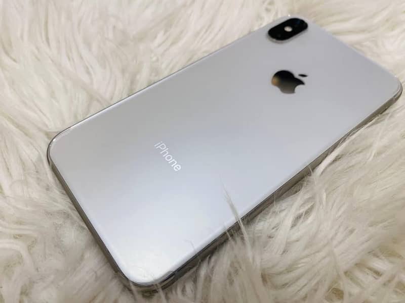 Apple iPhone X 1