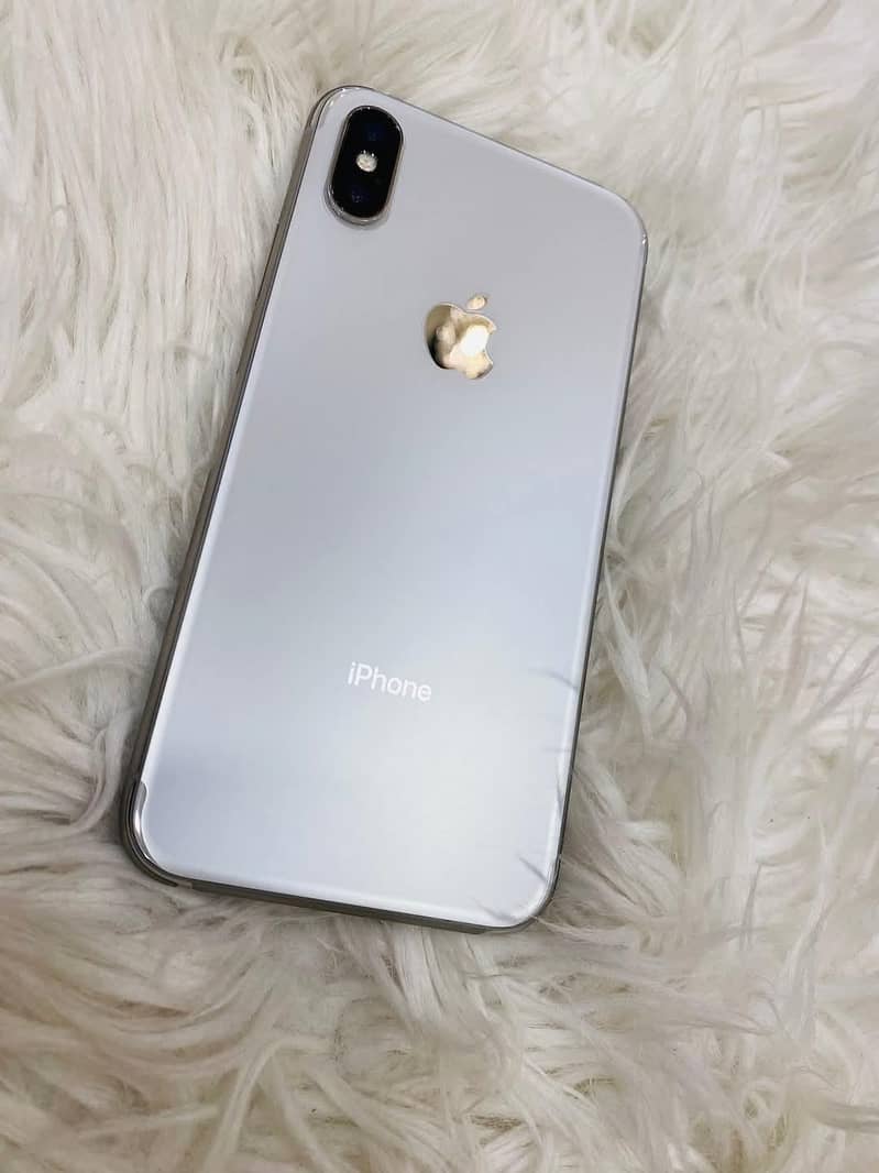 Apple iPhone X 5