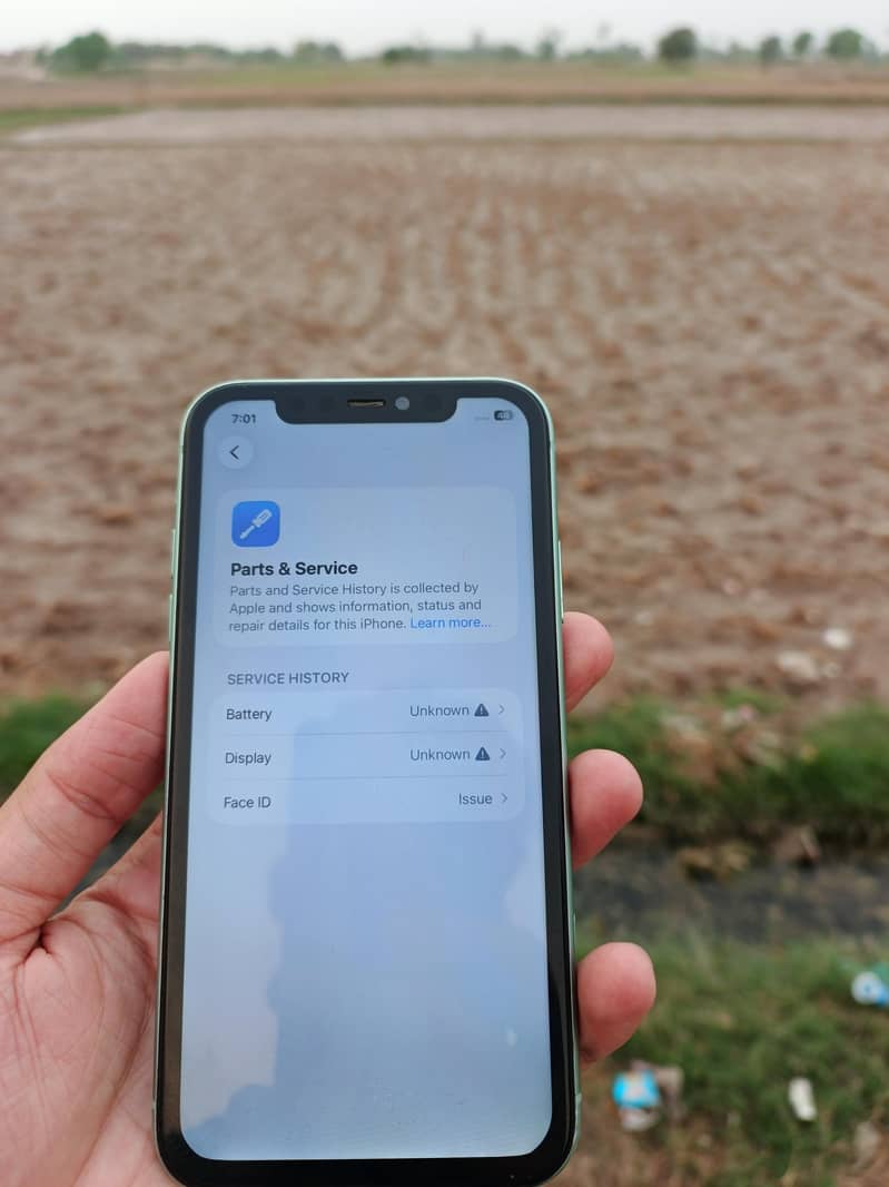 Apple iPhone 11 3