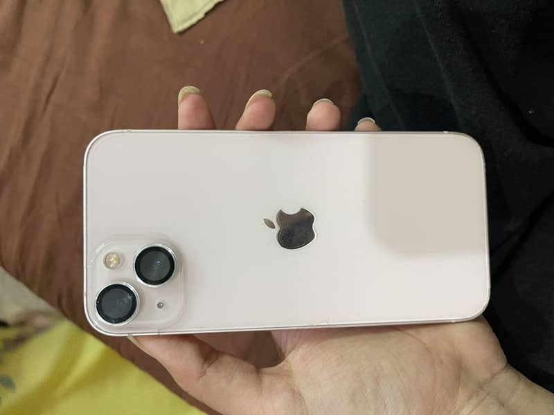 Apple iPhone 13 3