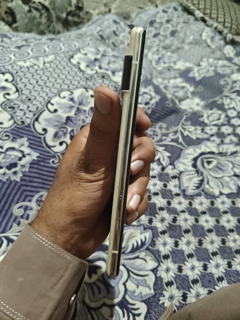 Google Pixel 6 Pro 2