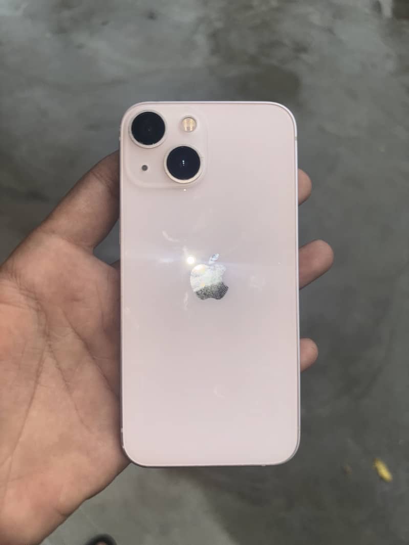 Apple iPhone 13 mini 3