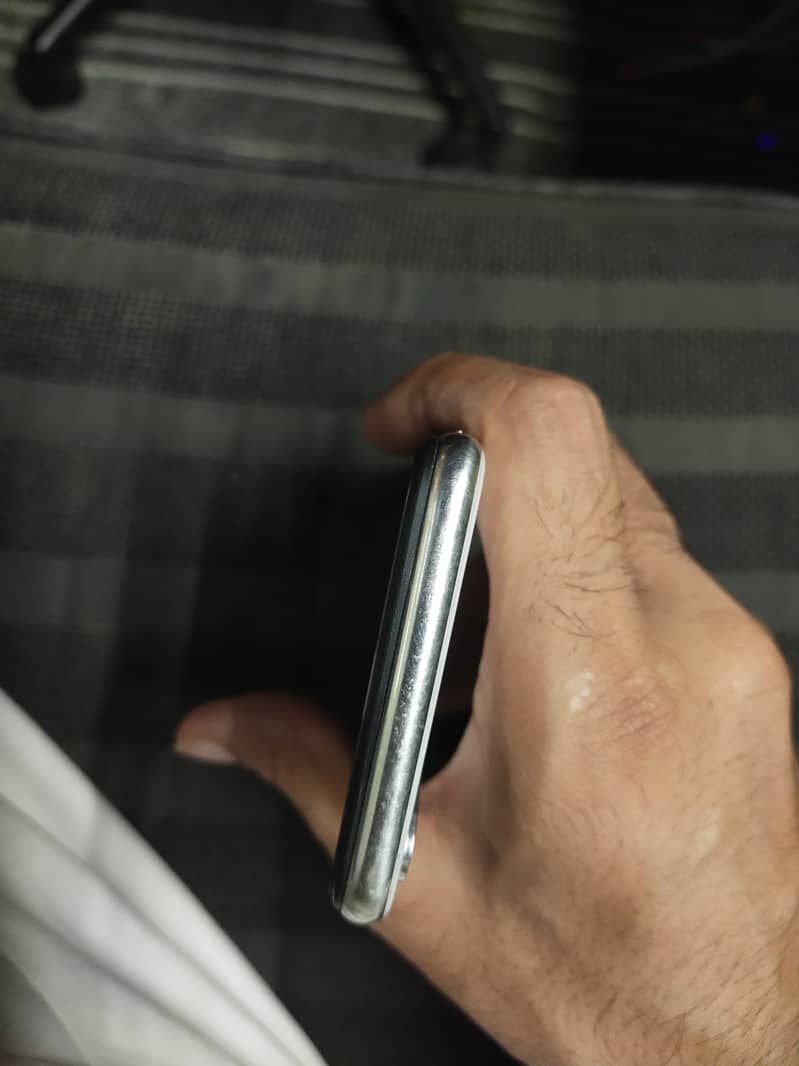 iPhone X 5