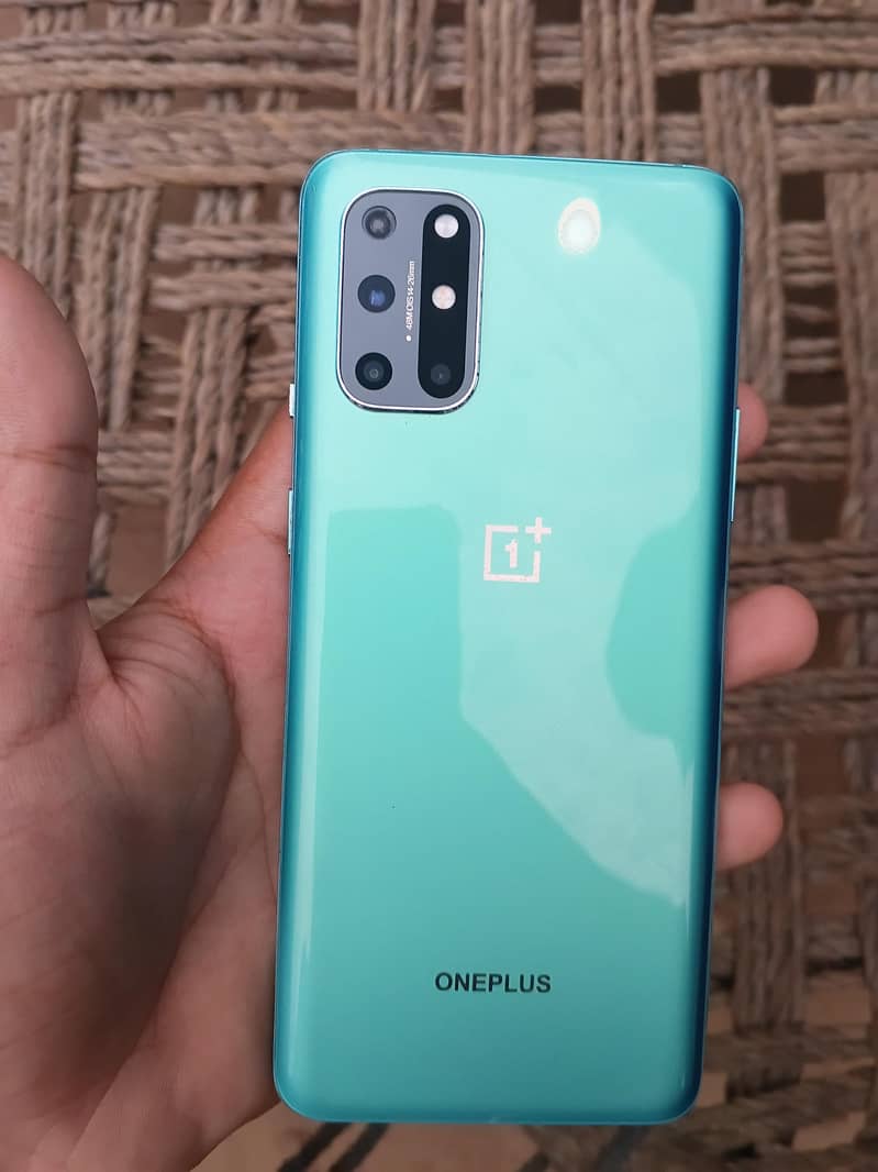 One Plus 8T 1